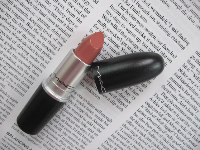 mac modesty nude lipstick cremesheen